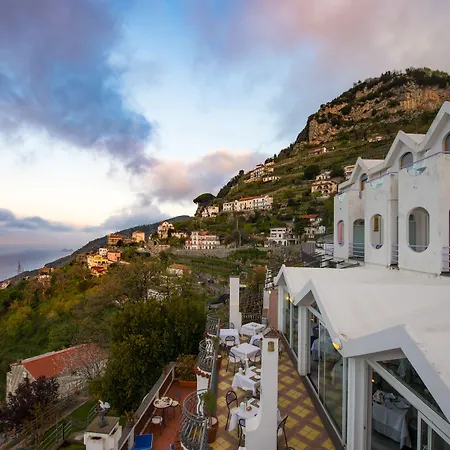 Albergo Diffuso Bacco Furore-2