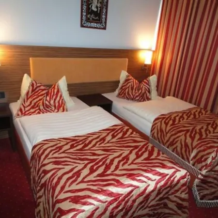 Grand Hotel Dream Main City Center-3