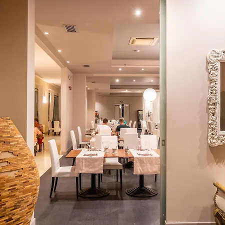 Capo Peloro Hotel (Adults Only)-3