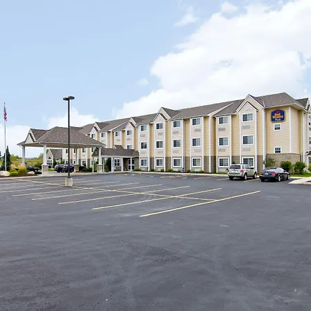 Best Western Plus Woodstock Inn & Suites-3