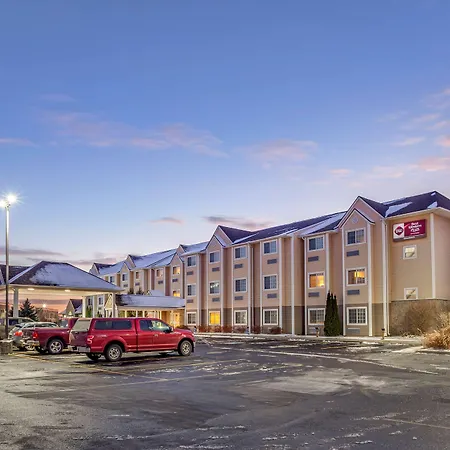 Best Western Plus Woodstock Inn & Suites-2