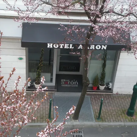 Hotel Aaron-2