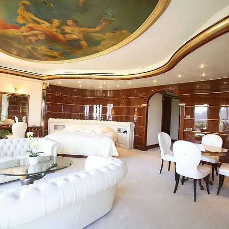 Mulino Luxury Boutique Hotel-3