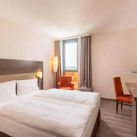 Intercityhotel Berlin Airport Area North-2