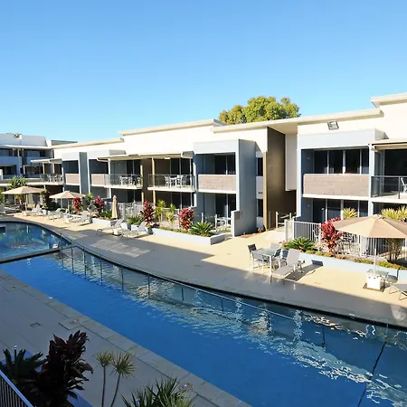 Ramada By Wyndham Hervey Bay-3