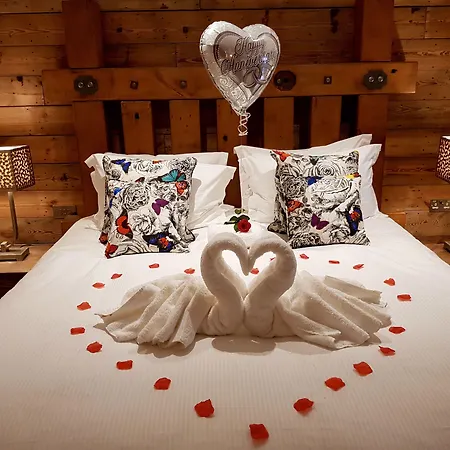 Lymestone Boutique Accommodation-3