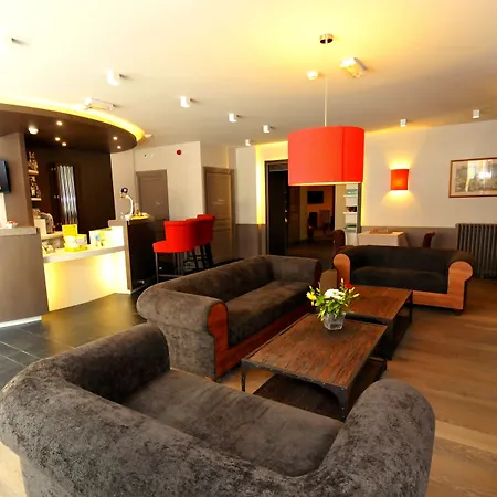Logis Hotel Le Central-2