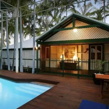 Pinctada Mcalpine House-3