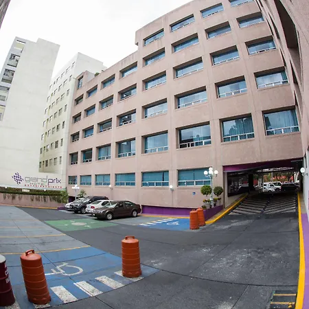 WeEnjoy Hotels Aeropuerto CDMX-2