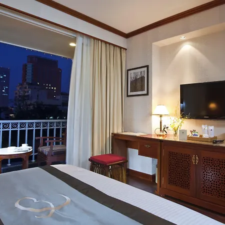 Conifer Boutique Hotel-2