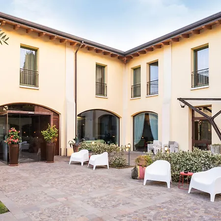 The Ziba Hotel & Spa-2