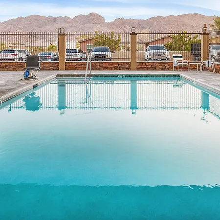 Holiday Inn Express Hotel & Suites Twentynine Palms By Ihg-2
