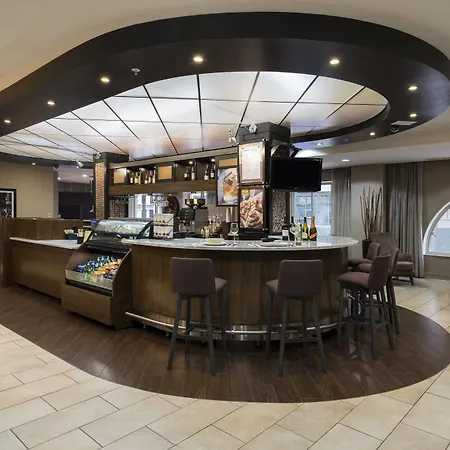 Courtyard By Marriott Tulsa Downtown-3