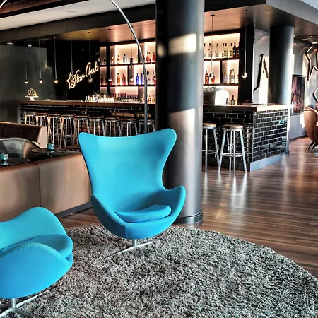 Motel One Hamburg Am Michel-2