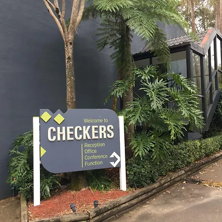 Checkers Resort-3