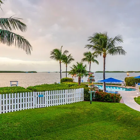 Bayside Villas By Islander Resort-3