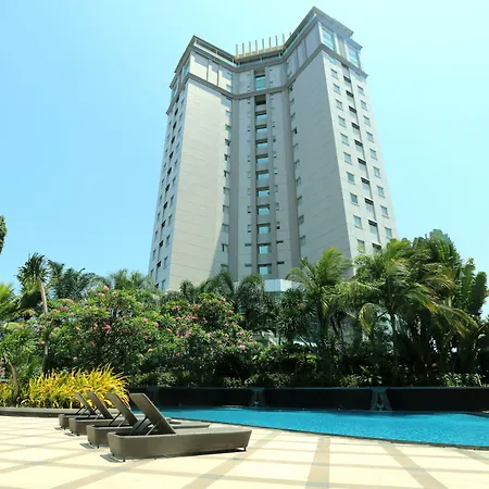 Java Paragon Hotel & Residences-2