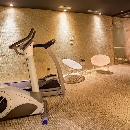 Hotel Bagues, A Small Luxury Hotel Of The World-2