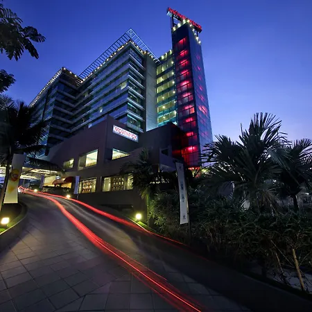 Gokulam Grand Hotel & Spa Bangalore-3
