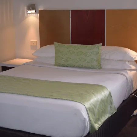 Auldington Hotel-3