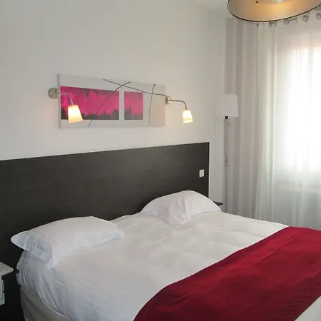 Hôtel Calme Des Pins&Spa-2