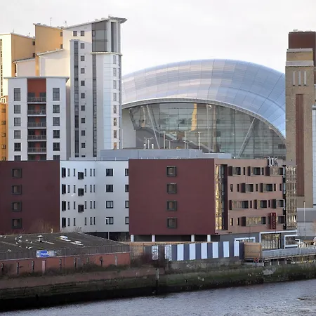 Leonardo Hotel Newcastle Quayside-3