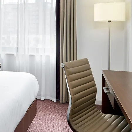 Leonardo Hotel Newcastle Quayside-2
