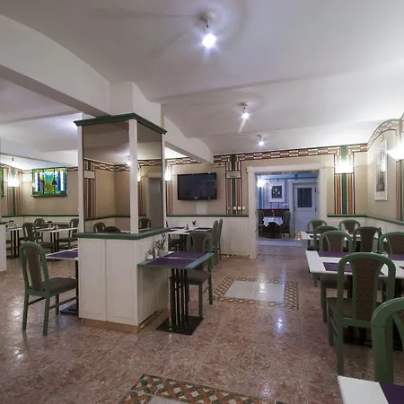 Art Deco Hotel Hoffmann-3