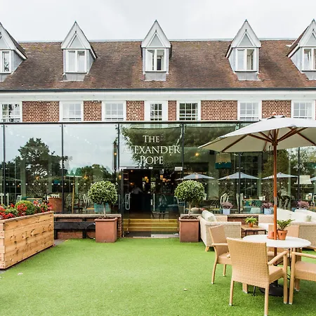 The Alexander Pope Hotel-2