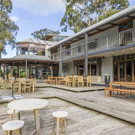 The Narrows Landing Hotel-2