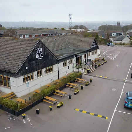 Wellington Hotel By Greene King Inns-3