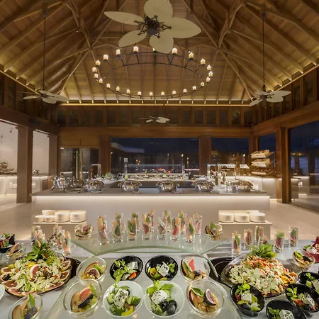 Dusit Thani Maldives - Mudhdhoo Island, Baa Atoll-2