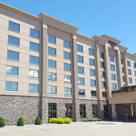 Hampton Inn Sydney-3