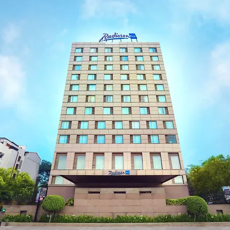 Radisson Blu Hotel Chennai City Centre-3