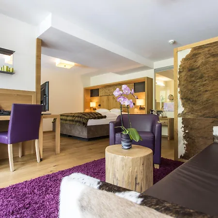 Hotel Fliana 4-3
