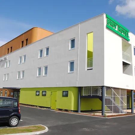 Brit Hotel Vendée Mer-2