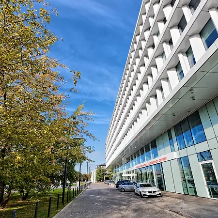 Sound Garden Hotel Airport-3