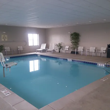 Best Western Plus Williston Hotel & Suites-3