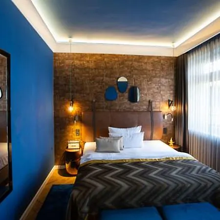 Boutique Hotel Poppenbütteler Hof-3