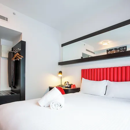 Essence Hotel Carlton-3