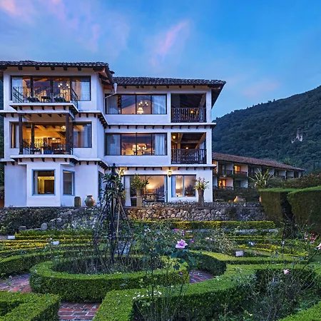 Hotel Atitlan-3