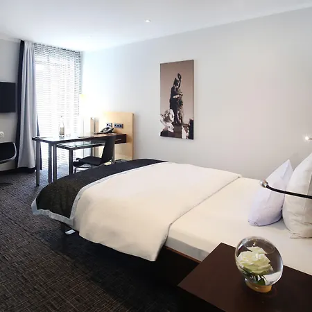 Schiller 5 Hotel-2