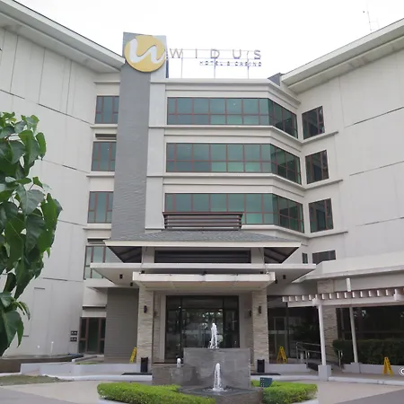Widus Hotel Clark-2