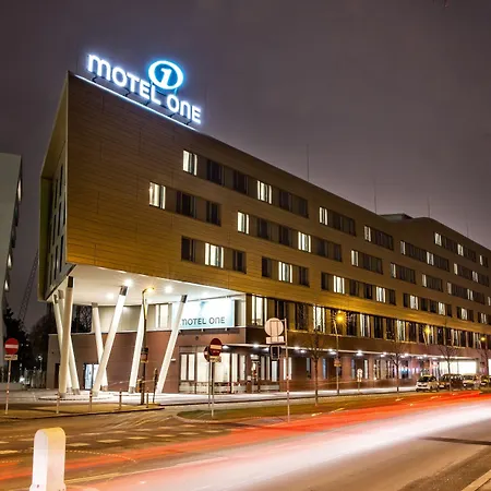 Motel One Wien-Prater-2