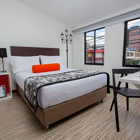 Hotel Dc Feria-3
