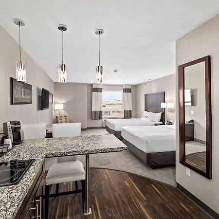 Home Inn & Suites - Swift Current-3