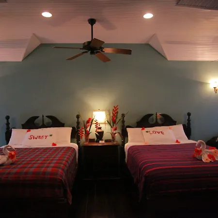 Mahogany Hall Luxury Boutique Resort-2