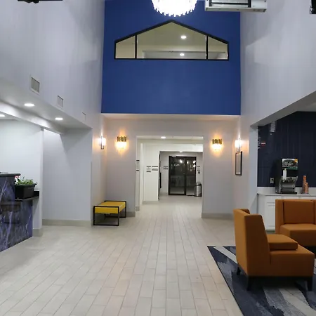 Quality Inn & Suites Buda-2