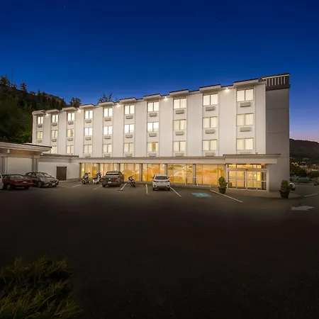 Best Western Plus Columbia River Hotel-2