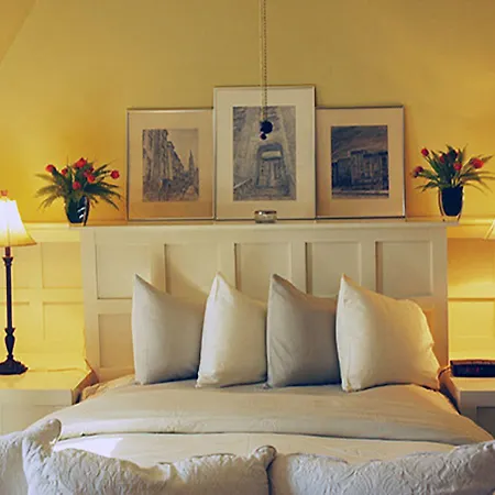 Morgan State House Inn-3